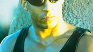 34. Чёрная дыра (1999)