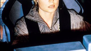 57. Чёрная дыра (1999)