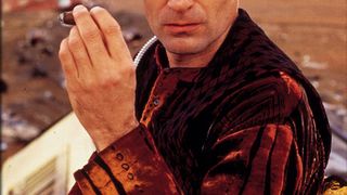 65. Чёрная дыра (1999)