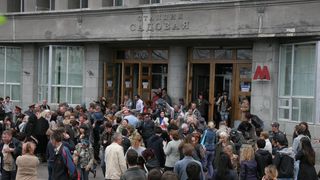 22. Метро (2012)