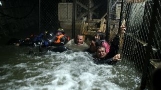 24. Метро (2012)