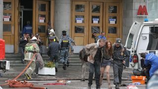 6. Метро (2012)