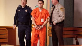 18. Стукач (2012)