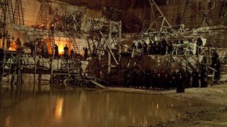 18. Столпы Земли (2010)