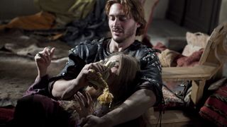 20. Столпы Земли (2010)