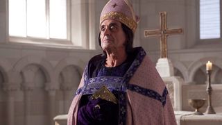 39. Столпы Земли (2010)