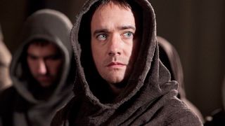 46. Столпы Земли (2010)