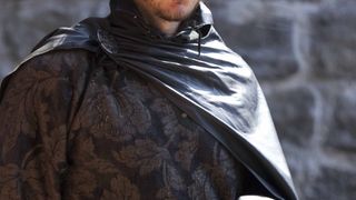 82. Столпы Земли (2010)