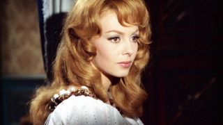 2. Анжелика и король (1965)