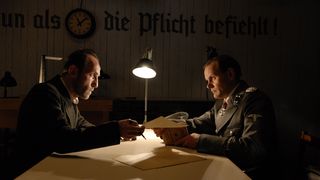 8. Фальшивомонетчики (2006)