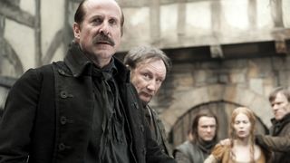 28. Охотники на ведьм (2012)