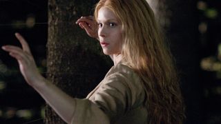 44. Охотники на ведьм (2012)