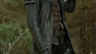 65. Охотники на ведьм (2012)