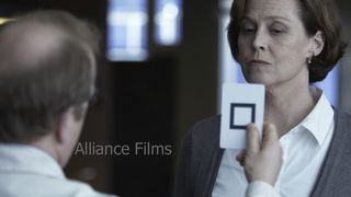 33. Красные огни (2011)