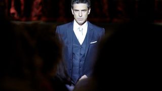 35. Красные огни (2011)