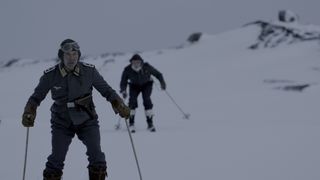 16. В белом плену (2012)