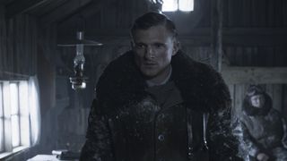 8. В белом плену (2012)