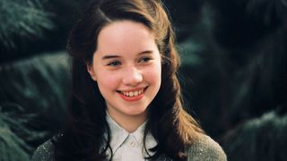 23. Хроники Нарнии: Лев, колдунья и волшебный шкаф (2005)