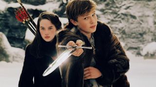 37. Хроники Нарнии: Лев, колдунья и волшебный шкаф (2005)