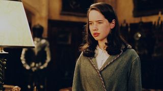 38. Хроники Нарнии: Лев, колдунья и волшебный шкаф (2005)