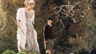 46. Хроники Нарнии: Лев, колдунья и волшебный шкаф (2005)