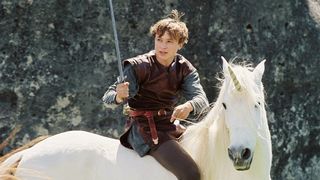 47. Хроники Нарнии: Лев, колдунья и волшебный шкаф (2005)