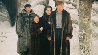 63. Хроники Нарнии: Лев, колдунья и волшебный шкаф (2005)