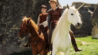 92. Хроники Нарнии: Лев, колдунья и волшебный шкаф (2005)