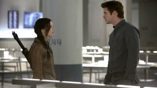 10. Голодные игры: Сойка-пересмешница. Часть I (2014)