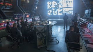 67. Голодные игры: Сойка-пересмешница. Часть I (2014)