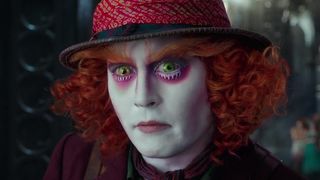 25. Алиса в Зазеркалье (2016)