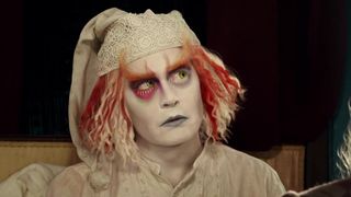 32. Алиса в Зазеркалье (2016)