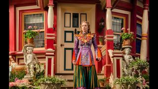 70. Алиса в Зазеркалье (2016)