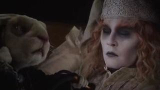 96. Алиса в Зазеркалье (2016)