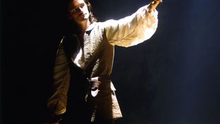 10. Пираты Карибского моря: Проклятие Черной жемчужины (2003)