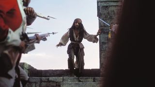 70. Пираты Карибского моря: Проклятие Черной жемчужины (2003)