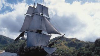 75. Пираты Карибского моря: Проклятие Черной жемчужины (2003)