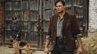 11. Пепел (2013)