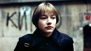 11. Сестры (2001)