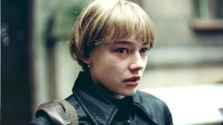 13. Сестры (2001)