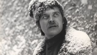 5. Белая птица с черной отметиной (1970)