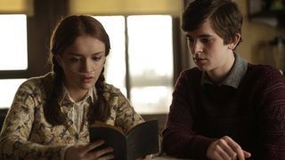 25. Мотель Бейтсов (2013 — 2017)