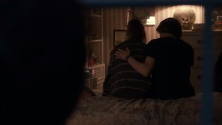 48. Очень странные дела (2016)