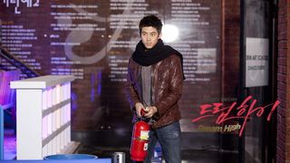 80. Одержимые мечтой (2011 — 2012)