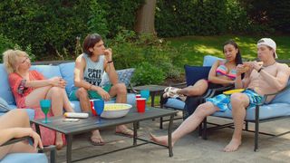 27. Окраина (2017)