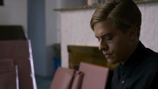 76. Урок окончен (2017)