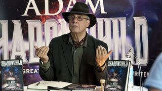 25. Пол: Секретный материальчик (2011)