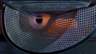 37. Люди в черном (1997)