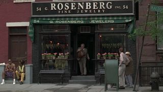 73. Люди в черном (1997)