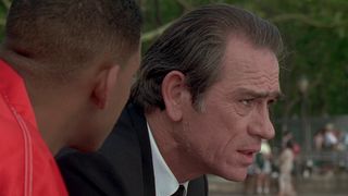 90. Люди в черном (1997)